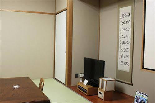 Hotel Verfort Hyuga Exterior photo